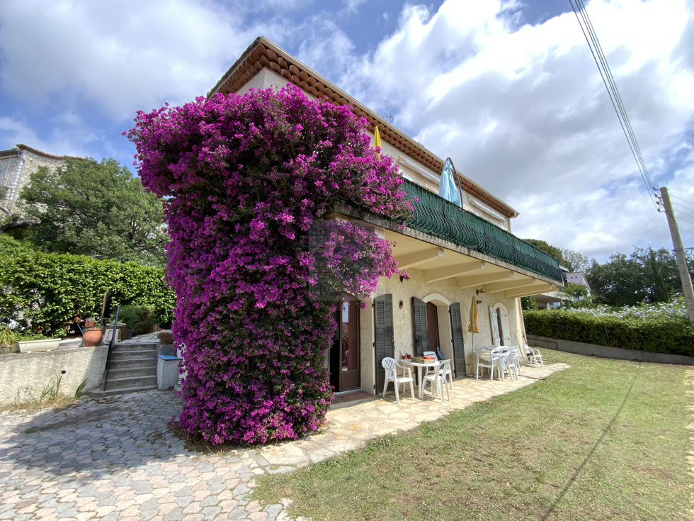 Vente Maison 165m² 6 Pièces à Cagnes-sur-Mer (06800) - Saint-Paul Properties