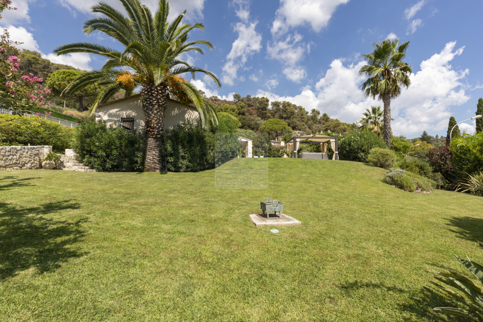 Vente Jolie villa moderne 170m2 La Colle sur Loup SaintPaul
